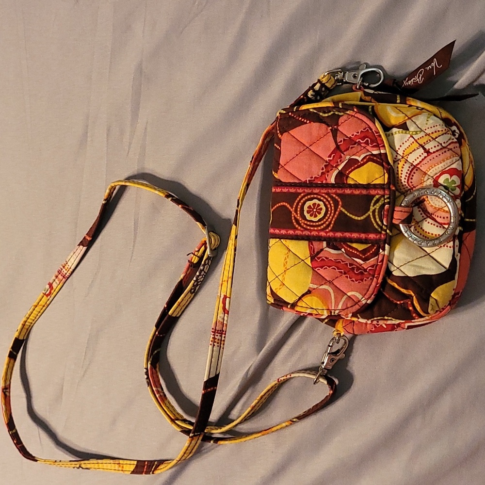 VERA BRADLEY CROSS BODY/SHOULDER—GREAT CONDITION! - Picture 2 of 9